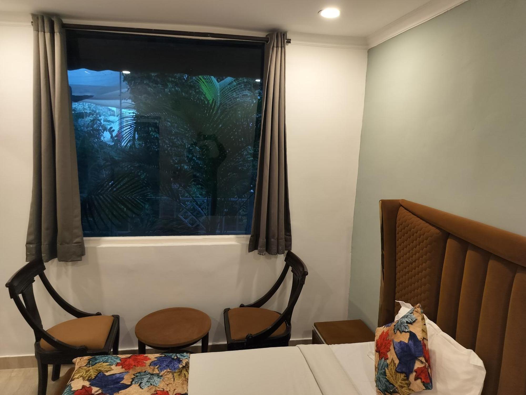 21 Milestone Nh8 By Near Igi Airport Delhi Guest house *